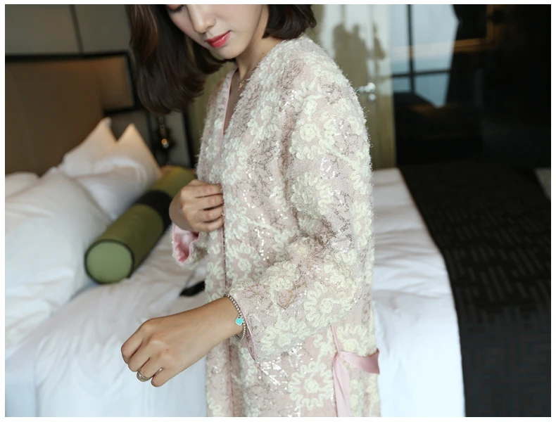 Розовый с блестками вышитый длинный халат женский осень зима сексуальный шелковый женский халат кимоно Элегантная пижама LMR11