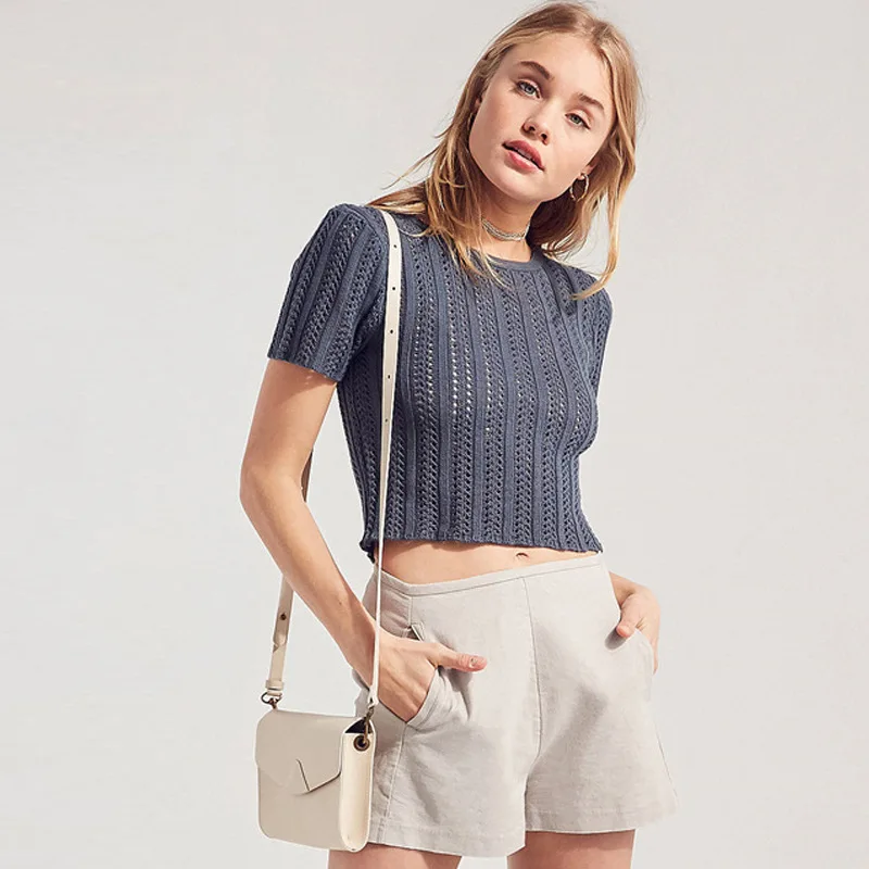 

New Short-sleeved Hollow Knitted Sweaters From Europe and America In 2019 Pullovers O-Neck Computer Knitted sweater Women
