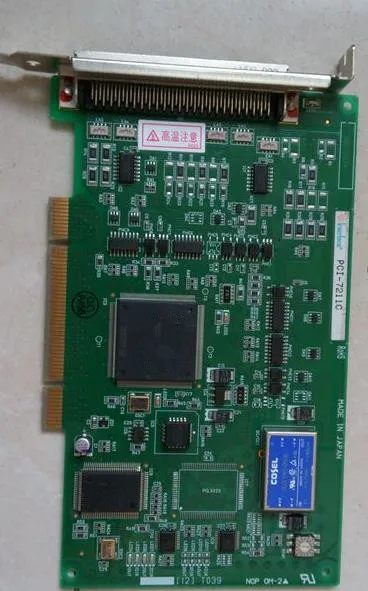 

PCI-7211C 2-осевой контроллер движения.
