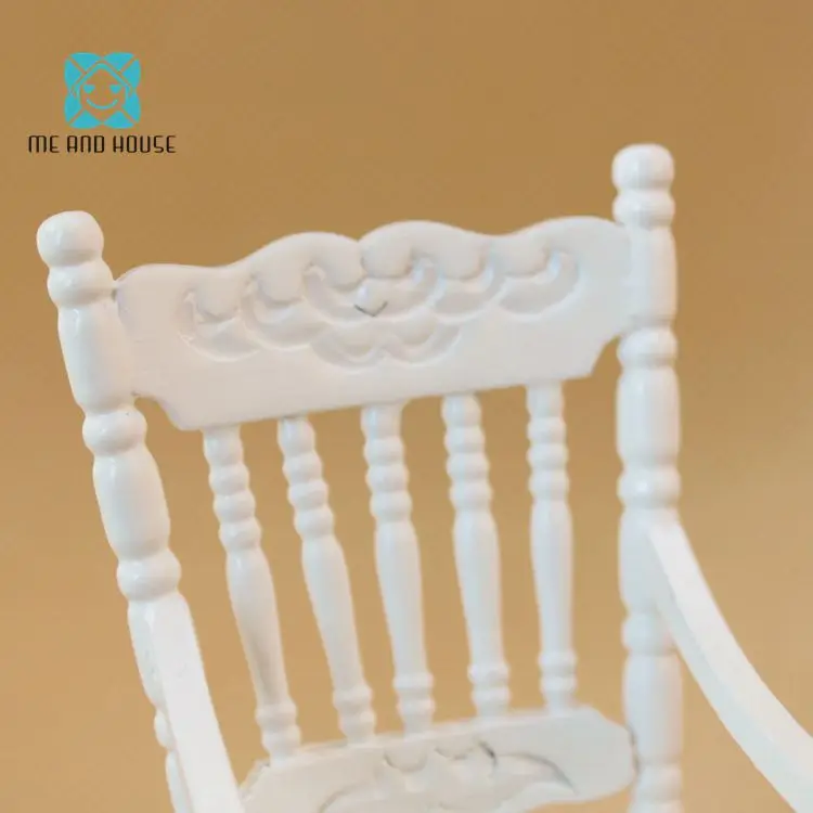 Кукольный домик миниатюрная мебель деревянное кресло-качалка модель два цвета Кукольный дом кровать комната подарок ребенку