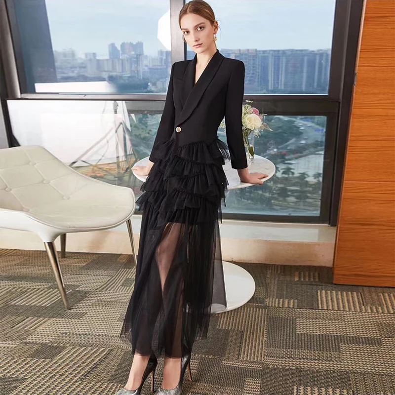 

New High-quality Fashion New Elegant Long-sleeved Body Dress