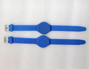 

Hot sale IC CODE 2 chip 13.56Mhz Silicone Wristband NFC Bracelet waterproof bracelet customized design for swimming pool