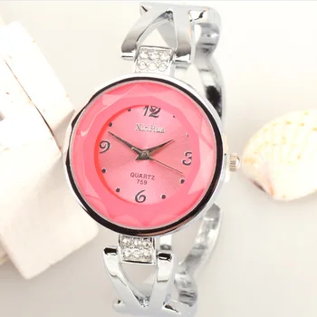 

XH759 creative student watch female quartz watch new style elegant Bracelet table a large number of spot wholesale