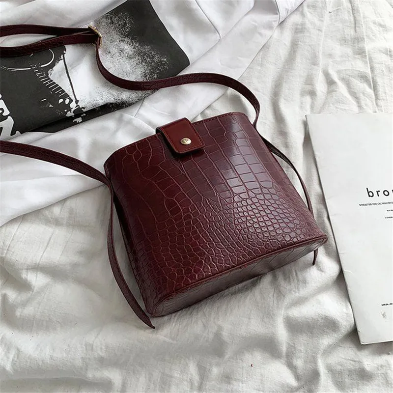 

Youbroer New Women's Bucket Bag One Shoulder Women's Crossbody Bag Women's Bags Alligator