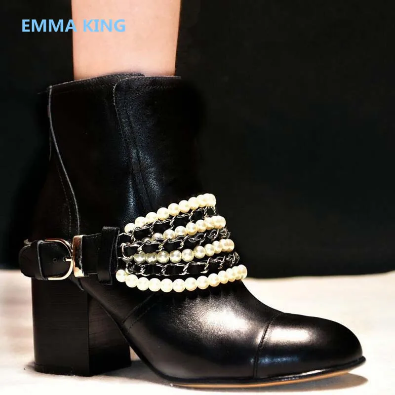 

Runway Fashion Ankle Boots Women Round Toe Pearls Buckle Designer Shoes Woman Patchwork Casual Thick High Heels Lady Short Boots