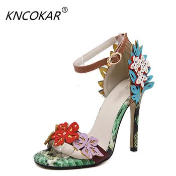 

KNCOKAR 2018 new high heel sandals European and European trade fashion high and floral snake rivet hollowed-out women's shoes