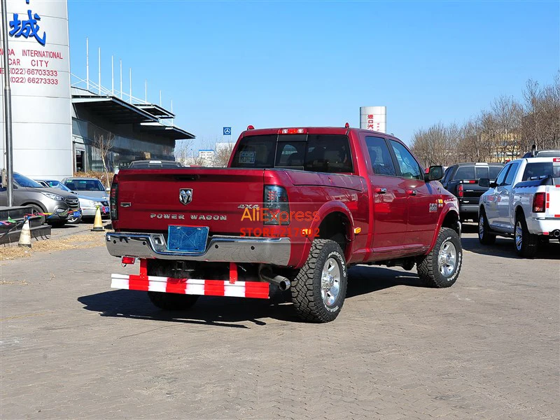 Бренд SONAR для Dodge Ram 1500, светодиодный задний светильник в сборе, подходит для 2013 автомобилей, светодиодный светильник с поворотом