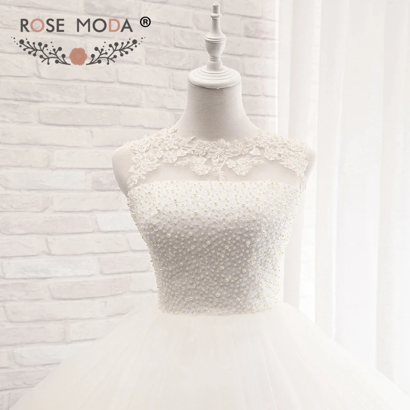 white graduation dressd
