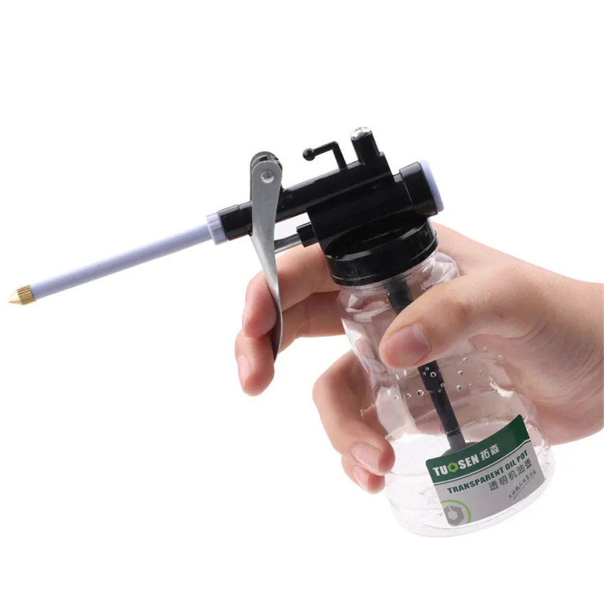 

Hardware tool transparent oil can 350ml plastic hose refueling pot High pressure oiler Oil gun