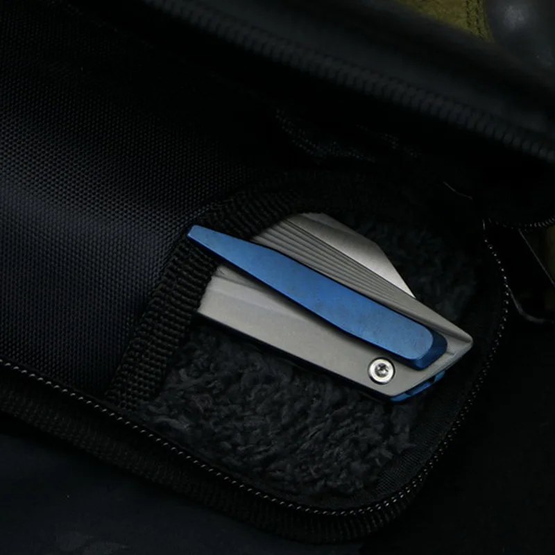 Bear-claw-Parallel-lines-Flipper-folding-knife-D2-Blade-ball-bearing-Titanium-handle-Outdoor-survival-tactical (4)_