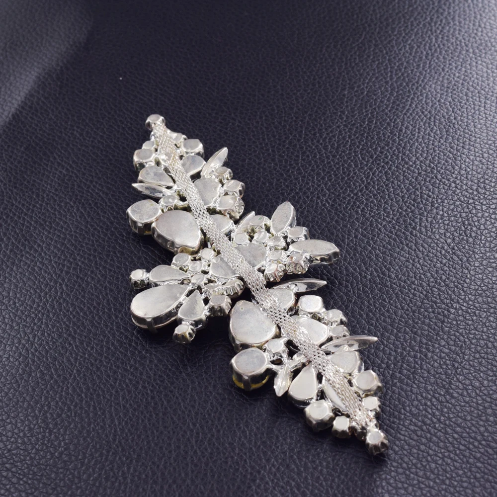 White opal rhinestone belt patches (8)