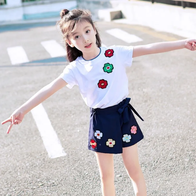 

Girl's Summer Suit