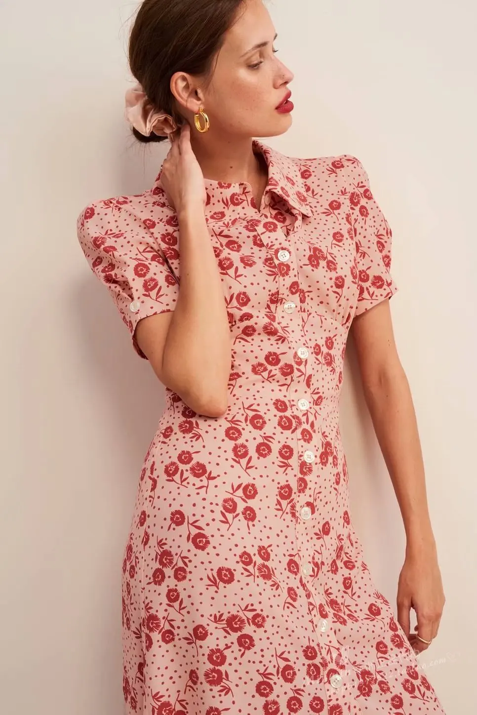 O1CN010W9mWU1Wn69t5vnbL_!!69512832