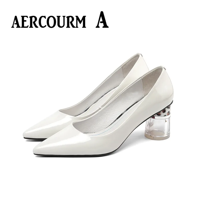 Aercourm A/ г. Женские однотонные туфли-лодочки женская обувь из лакированной коровьей кожи туфли-лодочки на высоком квадратном прозрачном каблуке новая весенняя обувь