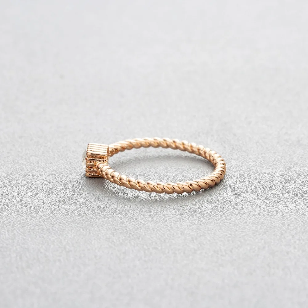 Chandler-Square-Rings-With-AAA-CZ-Inlays-Twisted-Ring-Simplified-Minimalist-Finger-Nail-Toe-Clear-Stone (1)