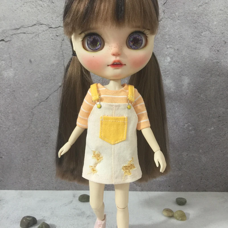 dress a4
