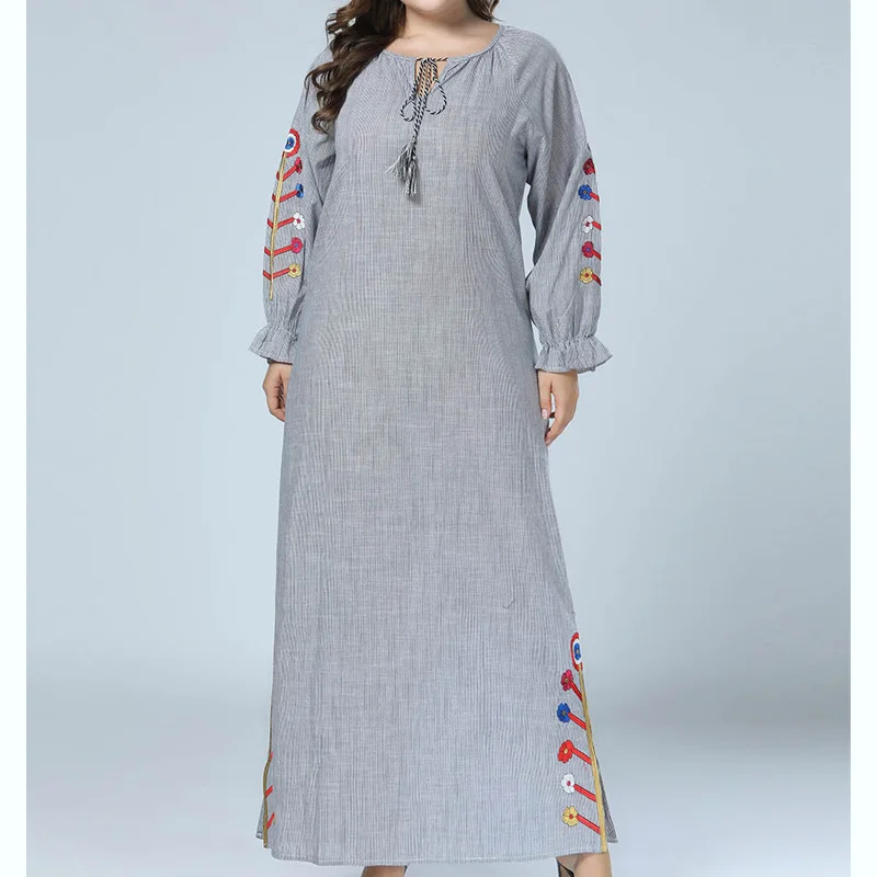 Large Size 4XL Women Dress Vintage Floral Embroidery Long Loose Dresses Plus Size Long Sleeve Evening Maxi Party Muslim Dress