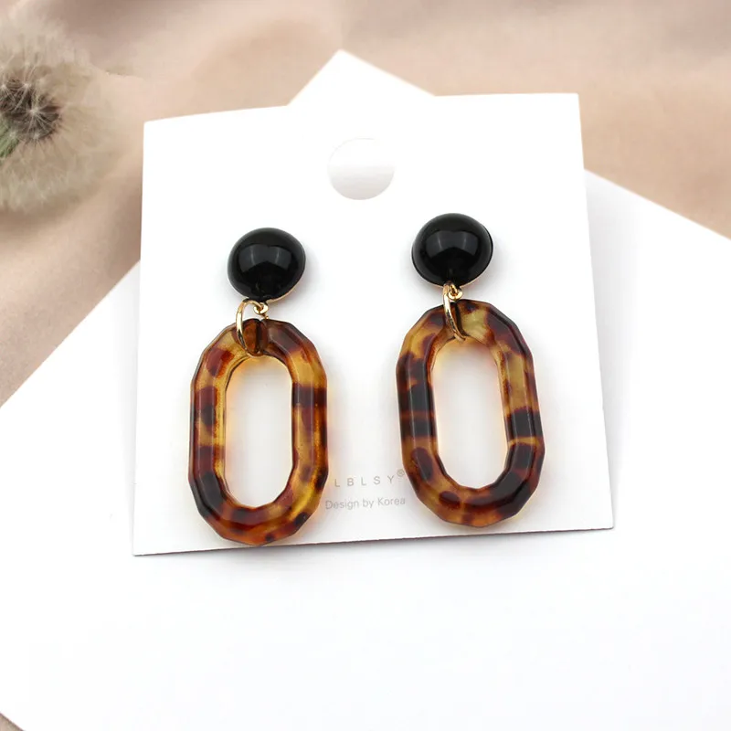

MESTILO 2019 Korean Fashion Jewelry Irregular Geometric Leopard Print Acrylic Earrings For Girls Resin Earrings Jewelry Gifts