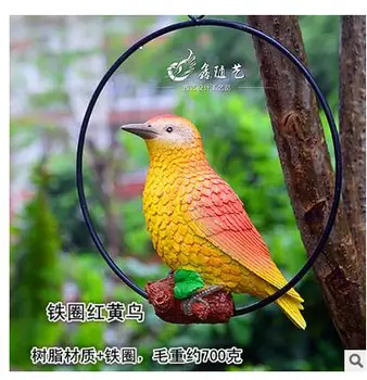 

Birds hanging Ornaments of birds ornaments resins handicrafts landscapes sculptures sketches birds animal model statue home