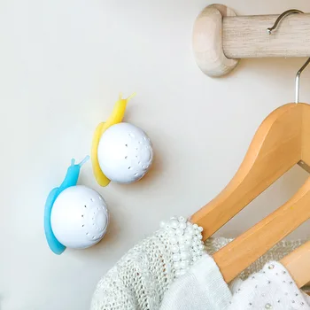 

New Indoor air freshener snail shape suction cup wardrobe bedroom bathroom toilet deodorant solid fragrance air freshener &7008