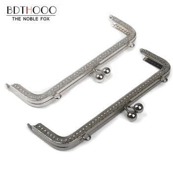 

10pcs/lot 20cm Metal Purse Frame Handle for Clutch Bag Accessories Making Kiss Clasp Lock Antique Bronze Tone Bags Hardware