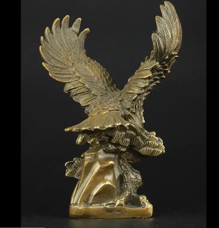 106003+++China Collect Manual Sculpture Bronze Lifelike Eagle Statue