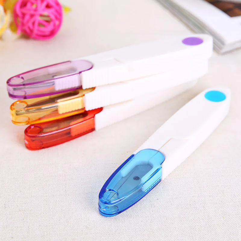 U-shaped Scissors Cross-stitch Embroidery Scissors Safety Small Yarn Cut Color Transparent Cover Scissors Spring Yarn Scissors