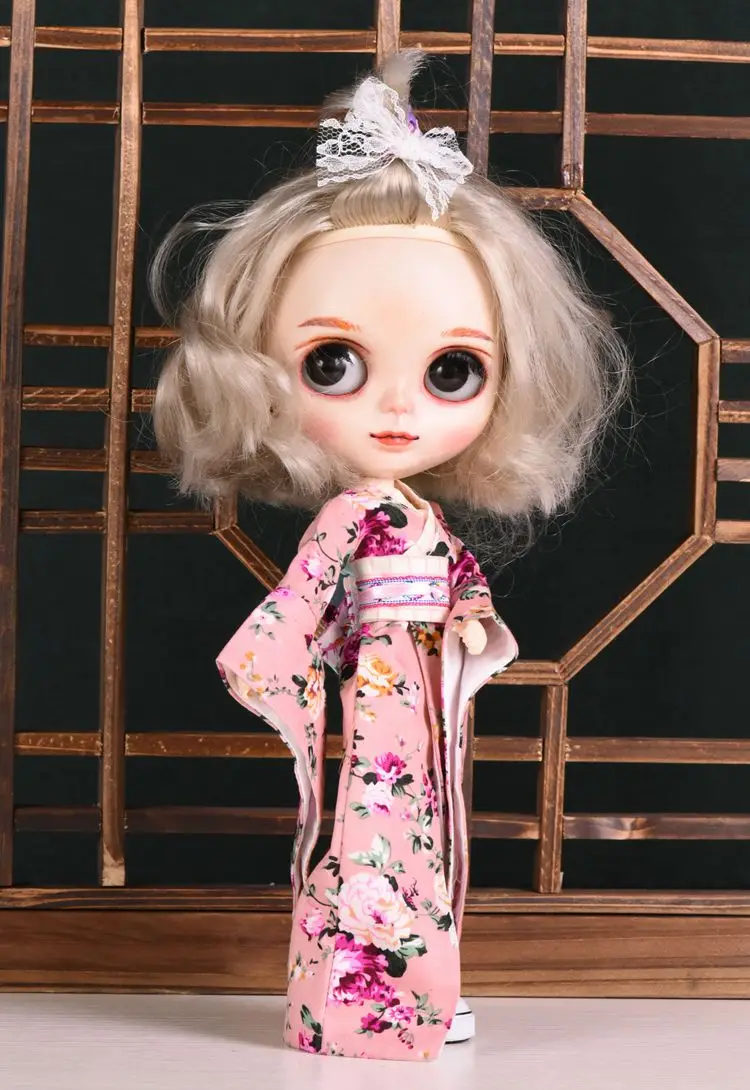 

2018 NEW Fashion doll clothes cosplay 1/6 Japanese Kimono for Blyth Doll Clothes licca Accessories blyth doll dress