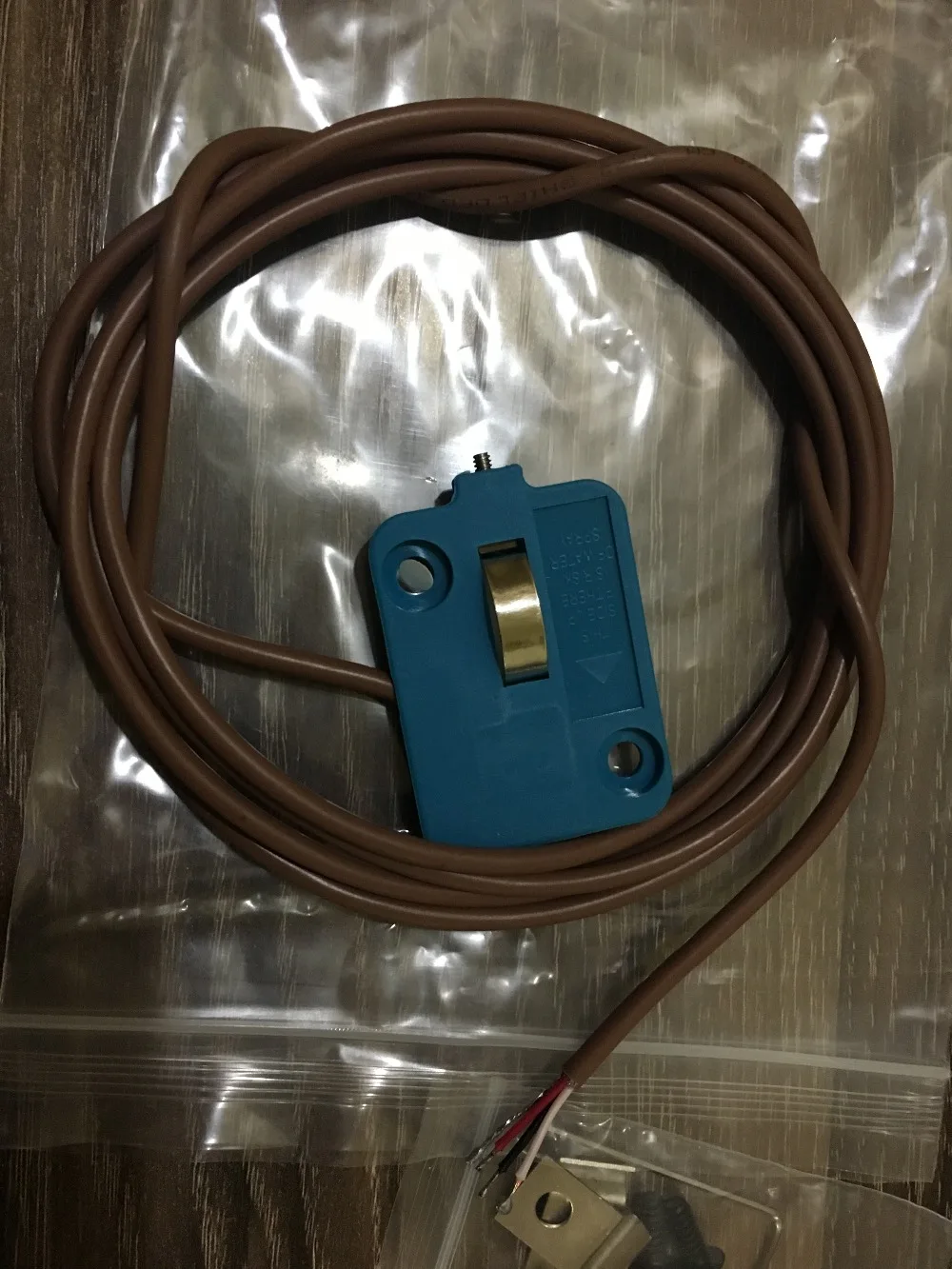 cheap interr 04