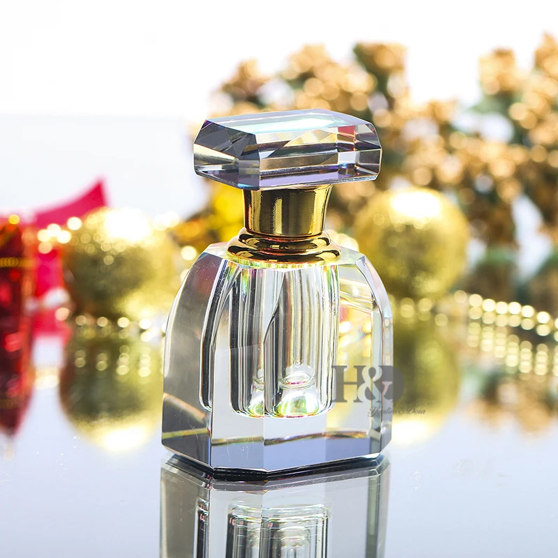 H&D 4ML Clear Vintage Crystal Empty Mini Refillable Perfume Bottle Table Decor Gift Antiqued Empty Perfume Containers Home Decor H&D 4ML Clear Vintage Crystal Empty Mini Refillable Perfume Bottle Table Decor Gift Antiqued Empty Perfume Containers Home Decor