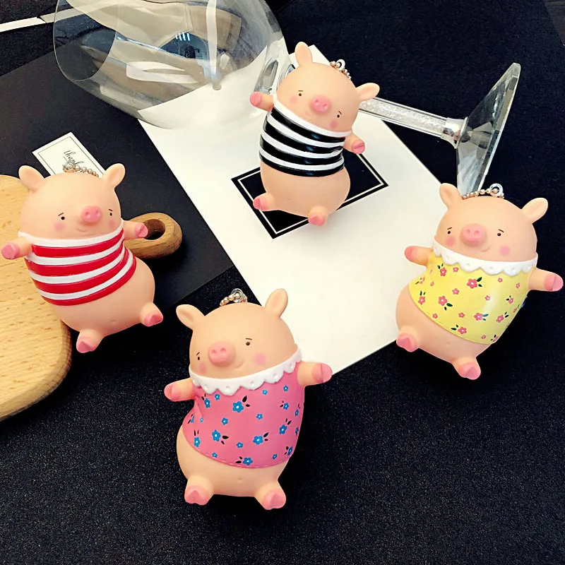

4 Color Creative Cute Cartoon Animal Pig Keychain 3D Doll Key Chain Ring For Women Car Key Holder Bag Purse Jewelry