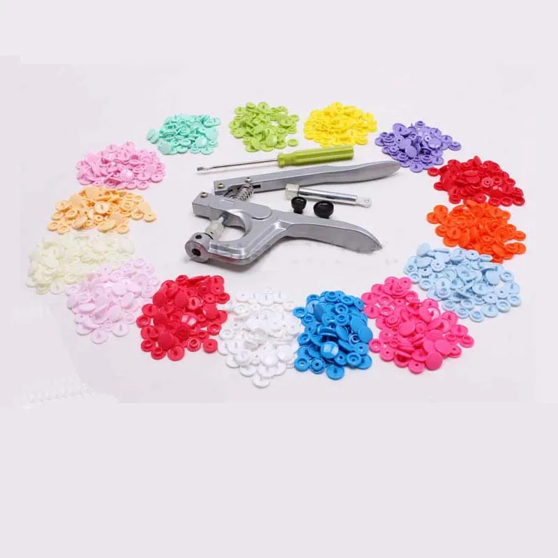 Four button Tool Resin +15 color sets 10 of buttons per color Kam snaps