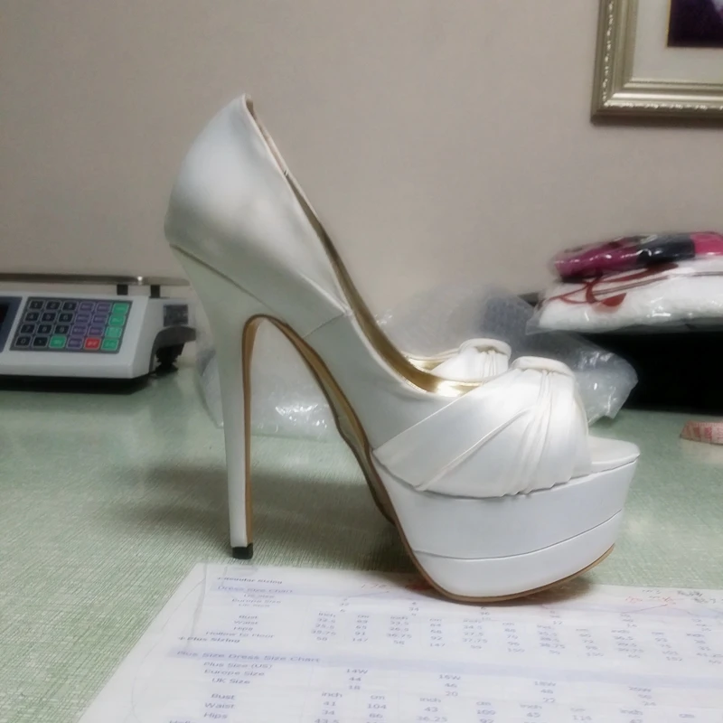 Ivory Satin Women Pumps Platform Shoes Stiletto Heel 12cm Wedding Shoes High Heels Ladies Shoes 2016 Handmade Zapatos Mujer US14 цена Ivory Satin Women Pumps Platform Shoes Stiletto Heel 12cm Wedding Shoes High Heels Ladies Shoes 2016 Handmade Zapatos Mujer US14 цены онлайн