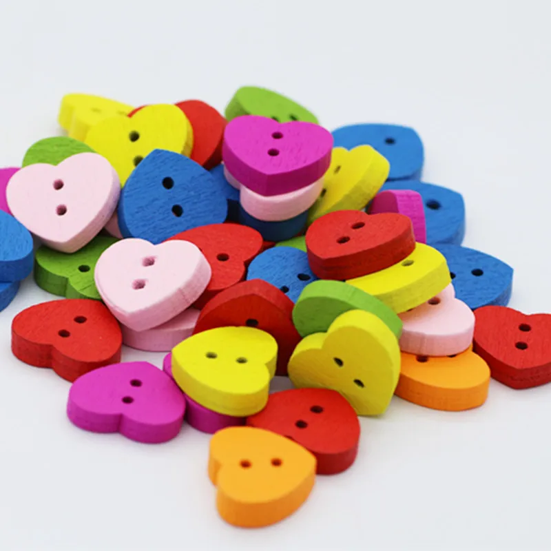 100 шт 2 отверстия красочные деревянные кнопки сердце любовь ребенок Сделай Сам подходят для шитья, скрапбукинга швейные кнопки для рукоделия кнопки