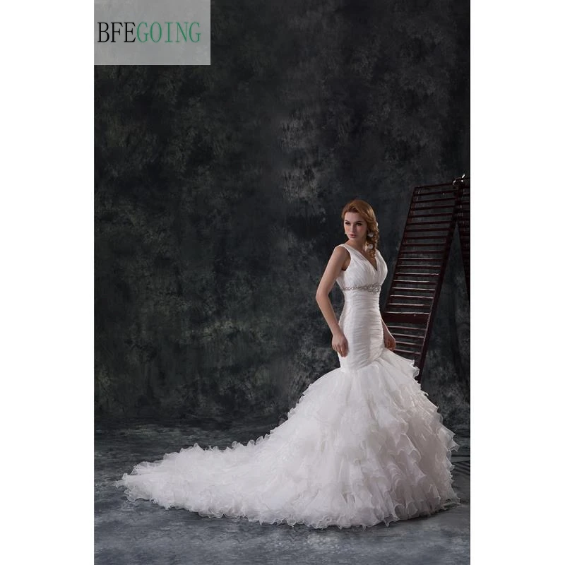 

White Organza V-Neck Mermaid/Trumpet Floor-Length Wedding Dress Chapel Train Full Ruffles Skirt Beading Belt
