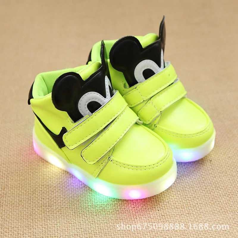 

Spring New Children Leisure Led GIRLS Luminescent Sports Baby Luminous lighted SHOES Boys Glowing Kids Sneakers Lights