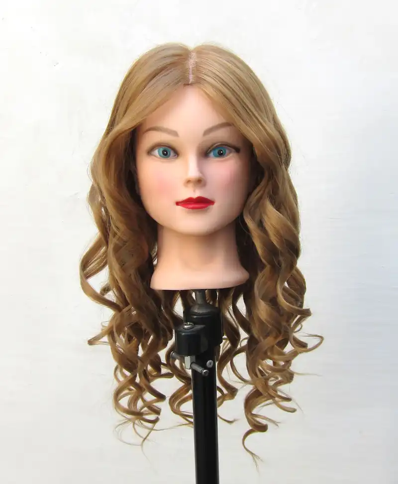 mannequin for hair styling