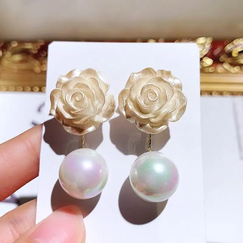 

Top Quality Pearl Flower Drop Earrings For Women 2019 Hanging pendientes Delicate Fashion Jewelry Party Wedding Accessories
