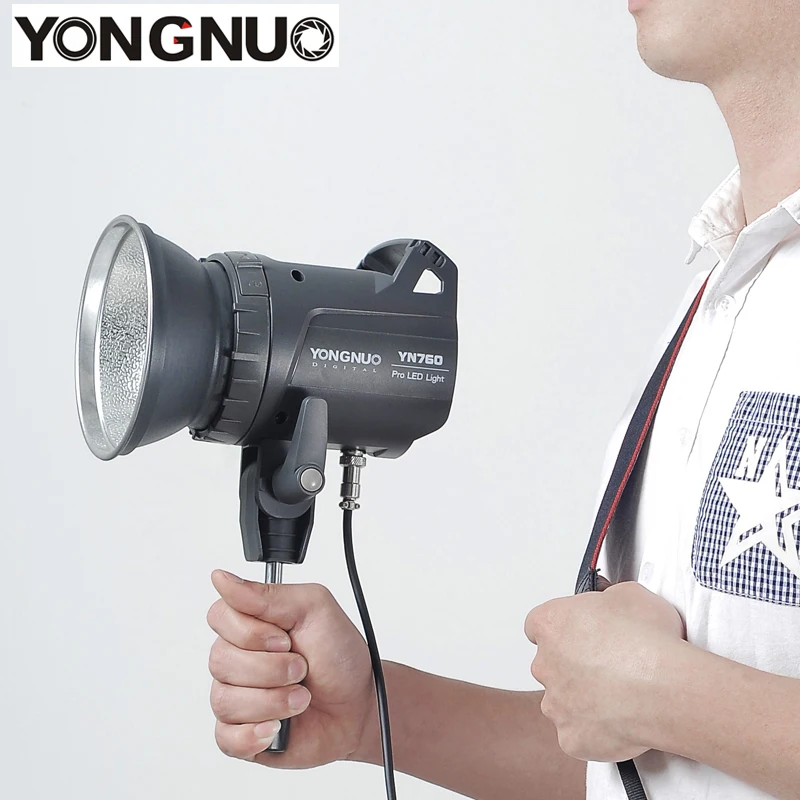 

YONGNUO YN760 LED Video Light Photography Lighting with 5500K Color Temperature for Camera Camcorder