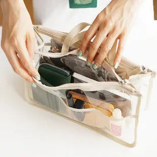 2418237707_433383733