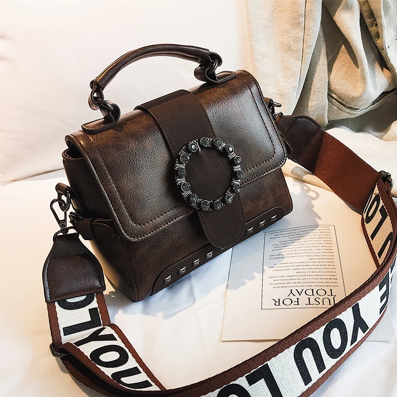 

Rivet Crystal diamond round lock women bag messenger 2019 Letter wide shoulder strap handbag leather crossbody tote luxury brand