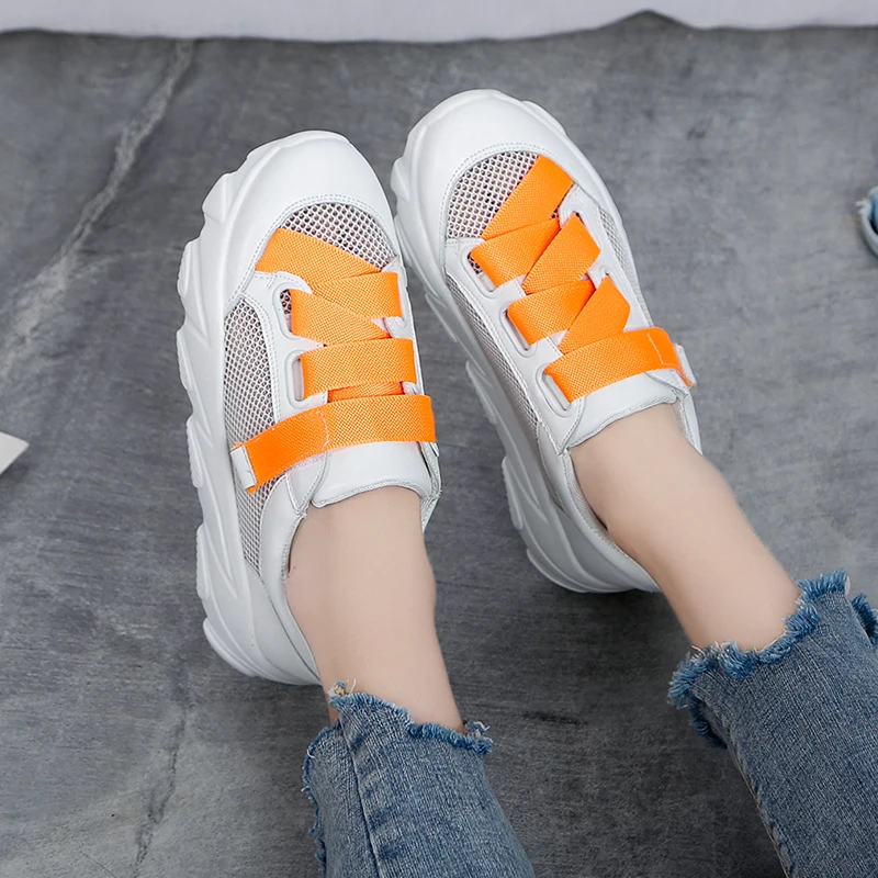 

2019 New Style Woman Thickened Sole Running Shoes Breathable Mesh Sport Ultra Boosts Trainers Famale Jogging Zapatillas Hombre
