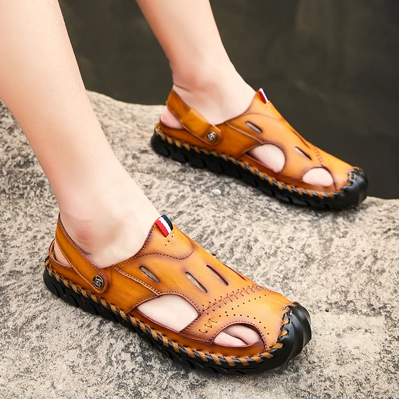 

Mens Gladiator Sandals Men Shoes Sandals Summer Genuine Leather Crocse-Shoes Sandalias Hombre Sandles Flip Flops Slippers Beach