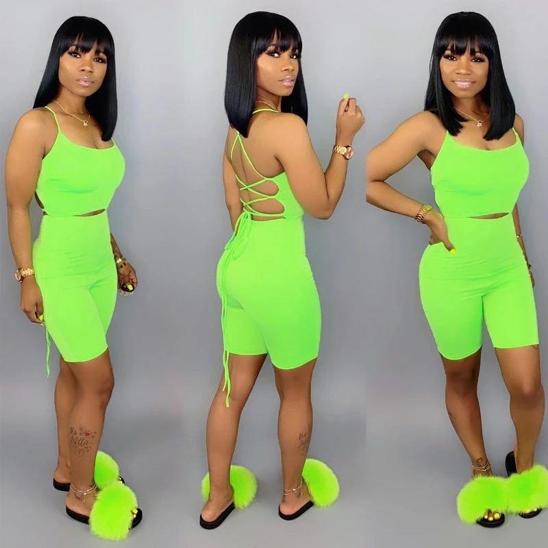 green summer outfits