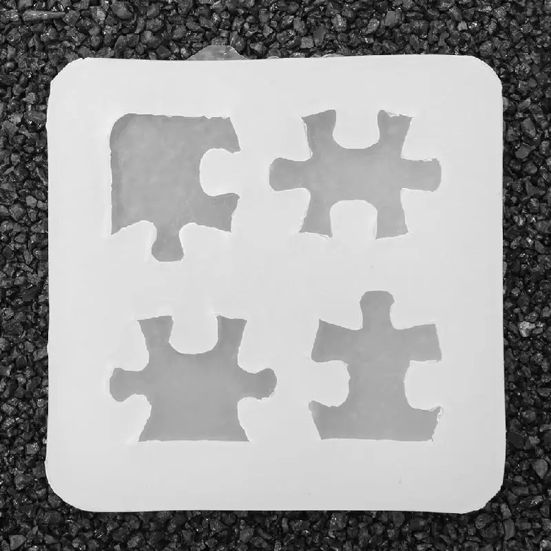 

Puzzle DIY Silicone Mold Mould 3D For Resin Pendant Jewelry Cake Making Tool