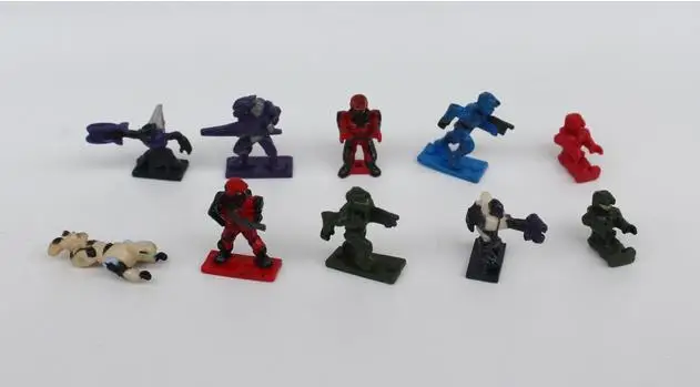 

100PCS/lot Mini alien dolls 1.5-2.5cm Americans capsule dolls kids toys