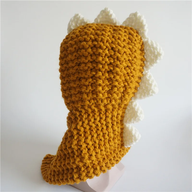 Handgefertigte Dinosaurier-Mütze für Kinder, Eleka-Strickmütze, Halstuch, Schlauchschal mit 3 Knöpfen, Loop-Schal und Mütze_voghion.com