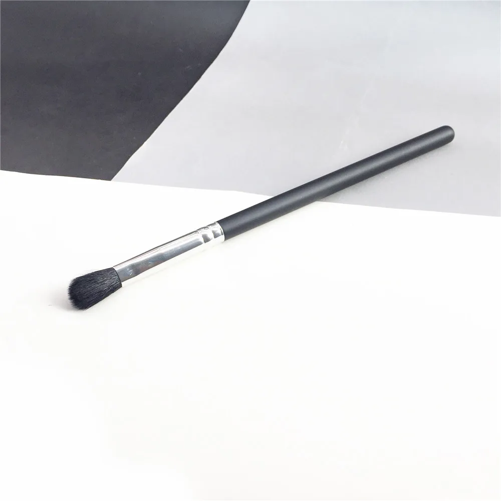 Morphe Brush M503 _ 2