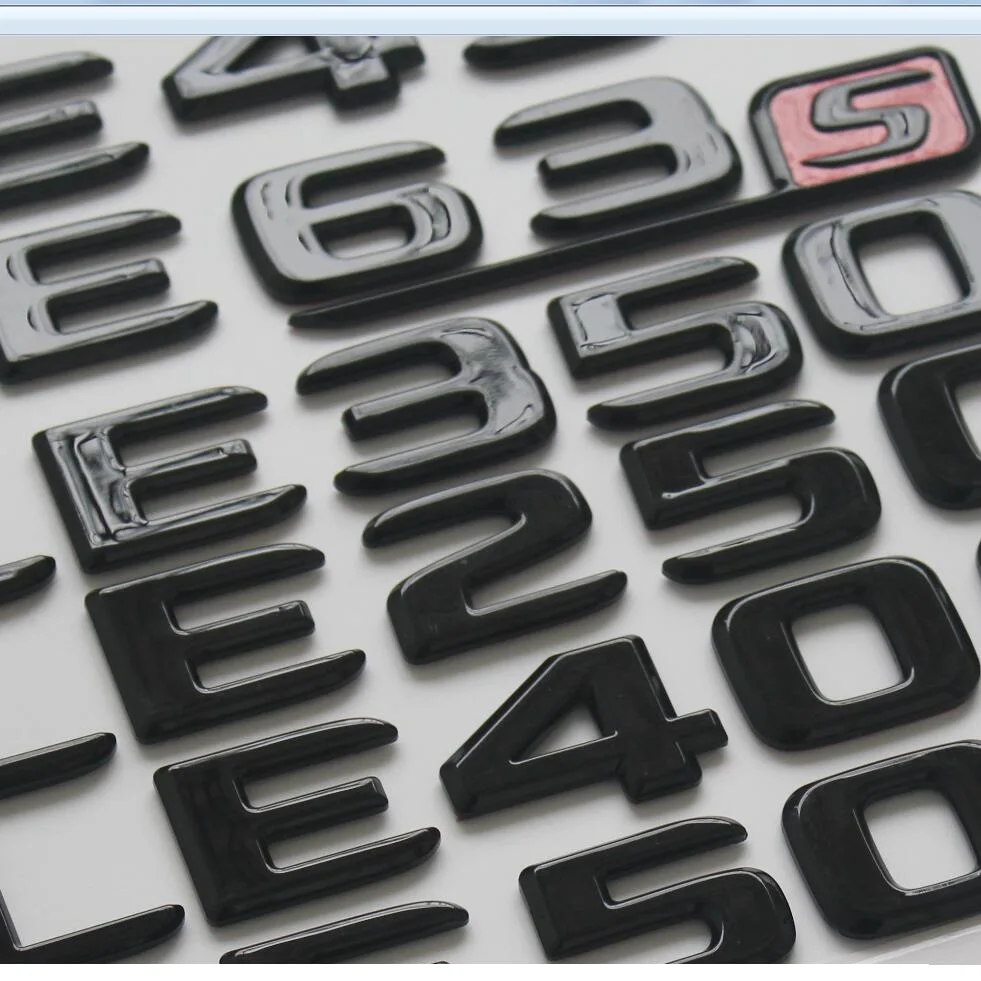 На плоской подошве черный глянец Магистральные письма эмблема значок с эмблемой для Mercedes Benz AMG W176 W205 W213 W222 X253 X117 W166 X156 W204