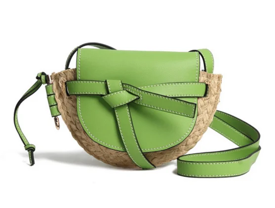 

2019 Summer Beach Holiday Genuine Leather Messenger Bags Straw Weaving Cross Body Shoulder Bags Half Moon Cowhide Bow Bags D560